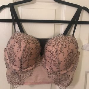 Victoria secret brand new bra. Never worn 36D